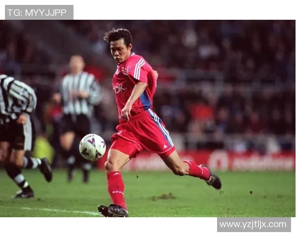 足球球星背后的成长与转型之路解析 从绿茵场到多元化人生转折 足球球星背后的成长与转型之路解析 从绿茵场到多元化人生转折